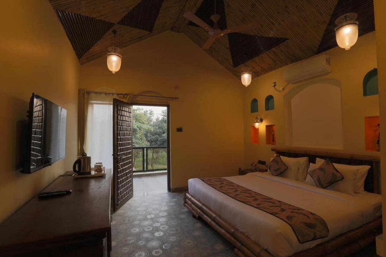 Hotel Sterling Padam Pench à Khawāsa Extérieur photo