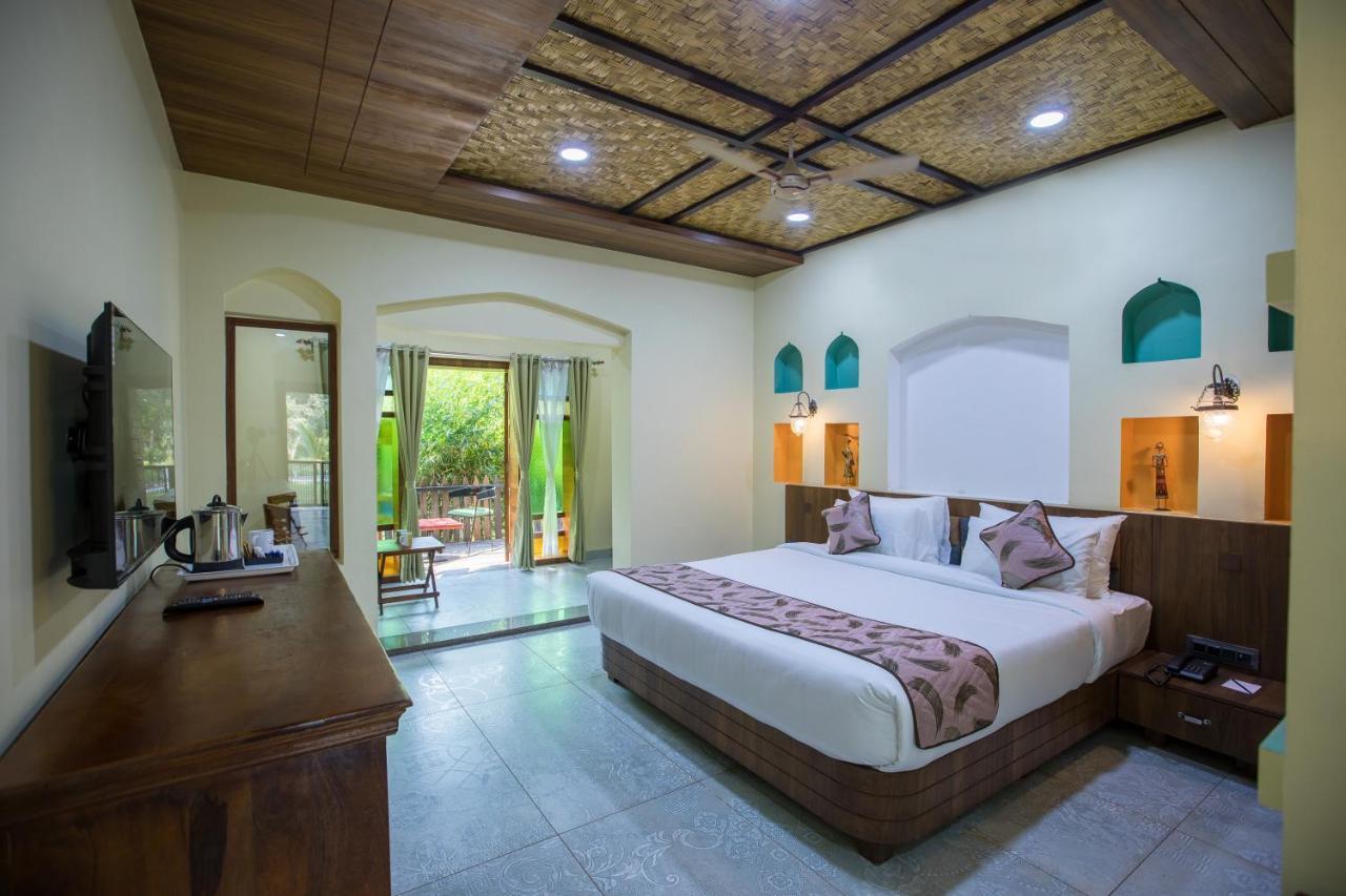 Hotel Sterling Padam Pench à Khawāsa Extérieur photo