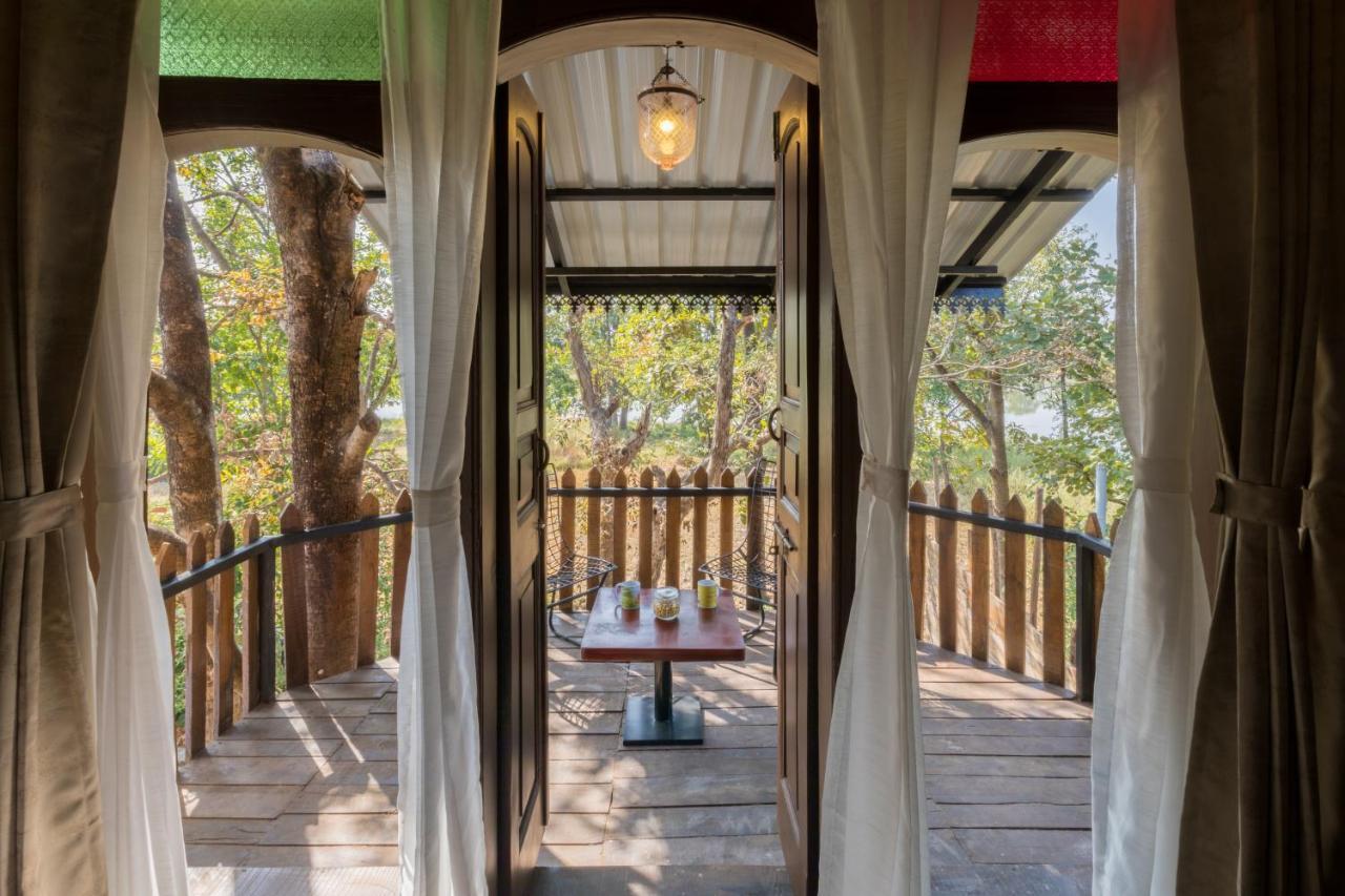 Hotel Sterling Padam Pench à Khawāsa Extérieur photo