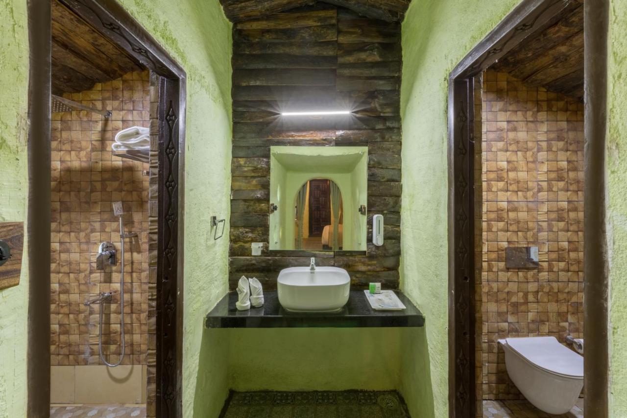 Hotel Sterling Padam Pench à Khawāsa Extérieur photo